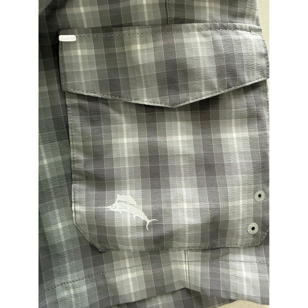 Tommy Bahama IslandZone Mens 40 Grey Plaid Cargo Shorts Performance Golf Travel - Picture 4 of 11